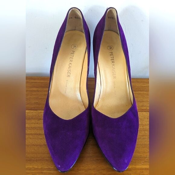 Peter Kaiser Suede Heels UK 6 ½ US 9 Whimsigoth Dark Romantic Academia Coquette - Picture 1 of 8